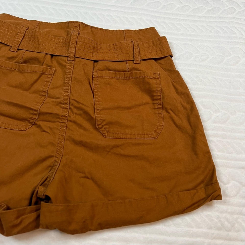 💗 Vanilla Star - Womans High Rise Cargo Shorts - Picture 6 of 8